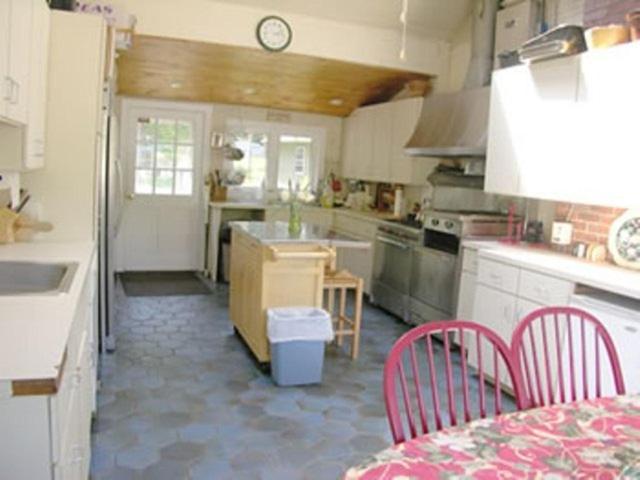 Oliver Lodge ميرديث المظهر الخارجي الصورة